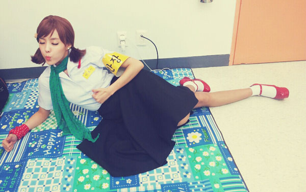 T-ara Hyomin school girl selca