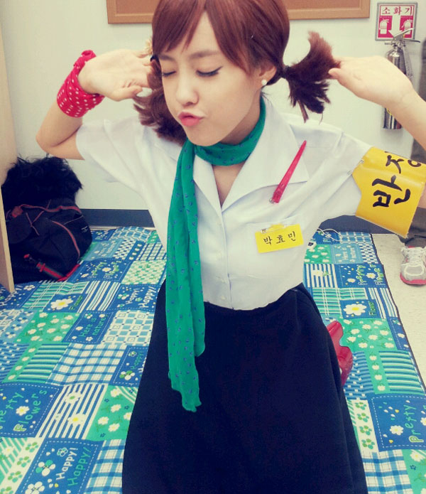 T-ara Hyomin school girl selca