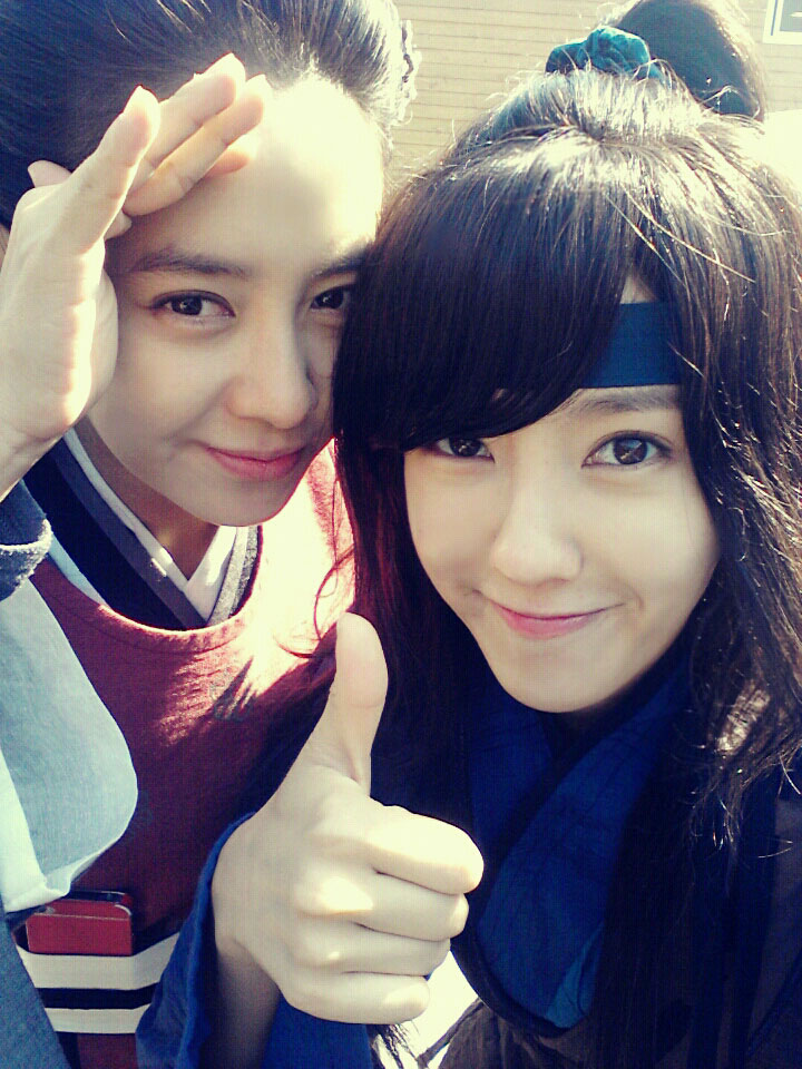 T-ara Hyomin and Song Ji-hyo Gyebaek selca