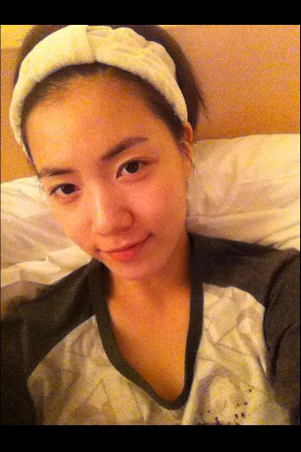 T-ara Hwayoung Twitter selca