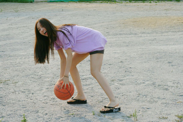 T-ara Hyomin basketball